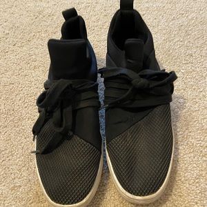 Steve Madden tie sneakers